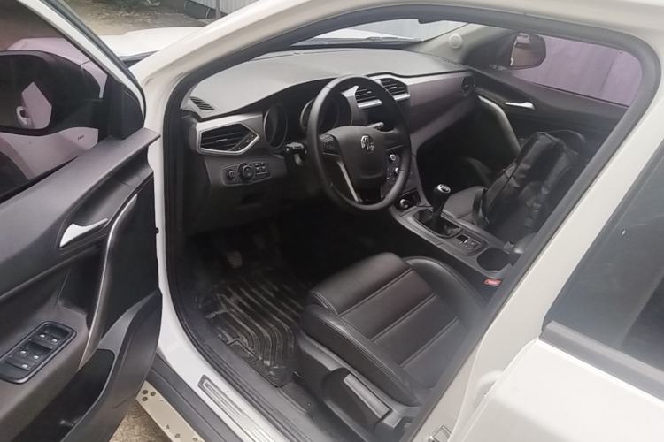Used MG GS 2016 1.5TGI Manual Value Edition Driver Seat
