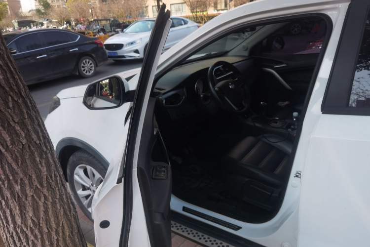 Used MG GS 2016 1.5TGI Manual Value Edition Driver Seat