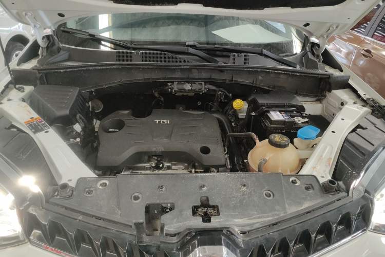 Used MG GS 2016 1.5TGI TST Elite Edition Engine Bay