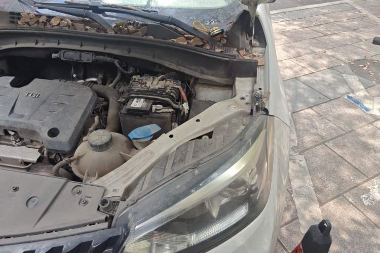 Used MG GS 2016 1.5TGI Manual Value Edition Engine Bay Left