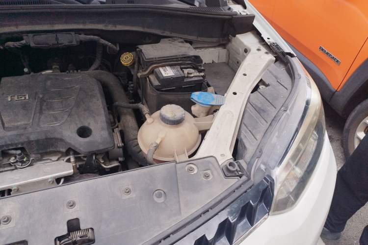 Used MG GS 2016 1.5TGI TST Luxury Edition Engine Bay Left