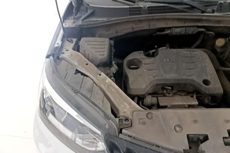 Used MG GS 2016 1.5TGI Manual Trend Edition Engine Bay Right