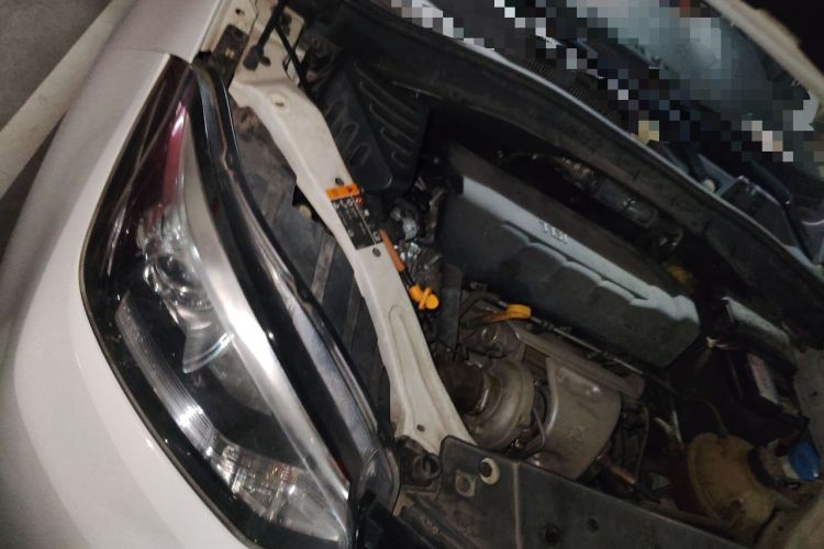 Used MG GS 2016 2.0TGI TST Luxury Edition Engine Bay Right