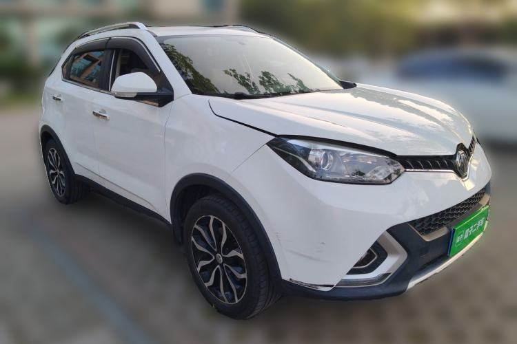 Used MG GS 2016 1.5TGI TST Luxury Edition Front Right 45 Deg