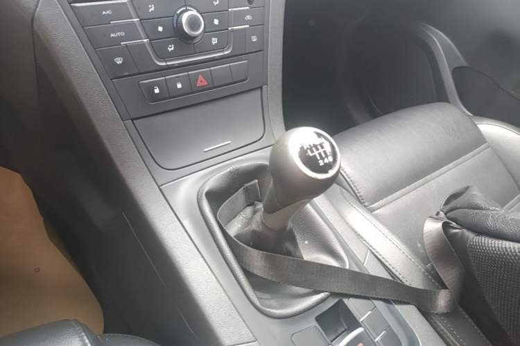 Used MG GS 2016 1.5TGI Manual Value Edition Gear Lever