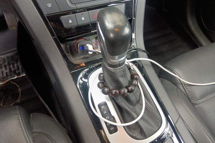 Used MG GS 2016 1.5TGI TST Luxury Edition Gear Lever