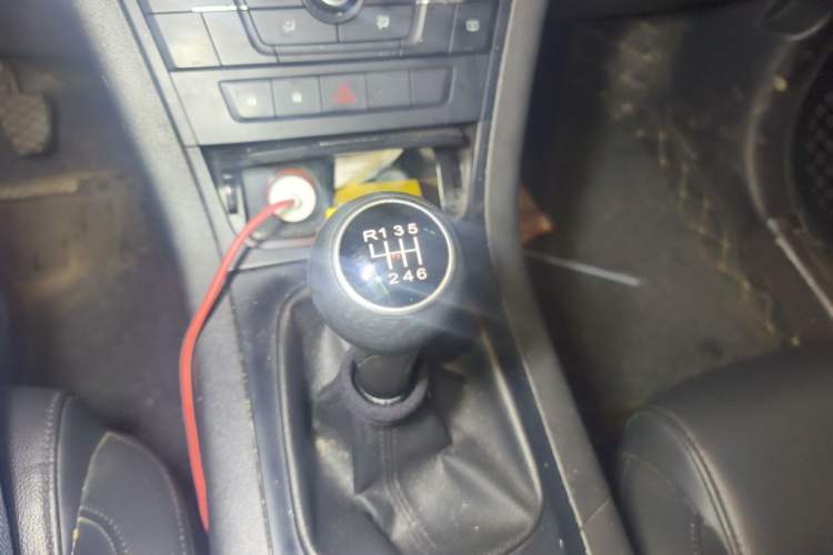 Used MG GS 2016 1.5TGI Manual Value Edition Gear Lever