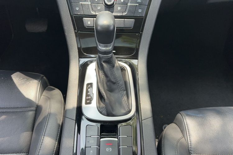 Used MG GS 2016 1.5TGI TST Luxury Edition Gear Lever