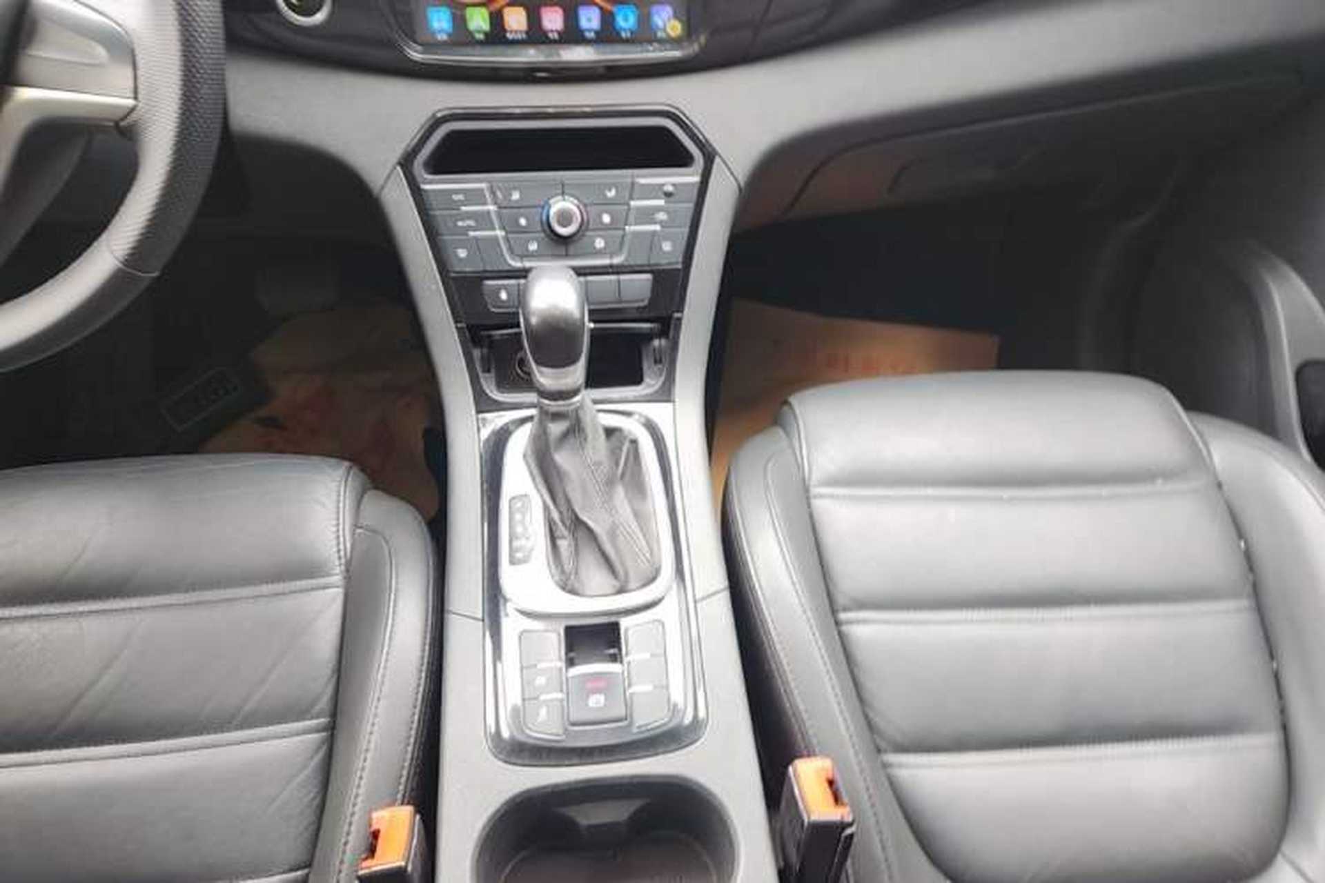 Used MG GS 2016 1.5TGI TST Luxury Edition Gear Lever