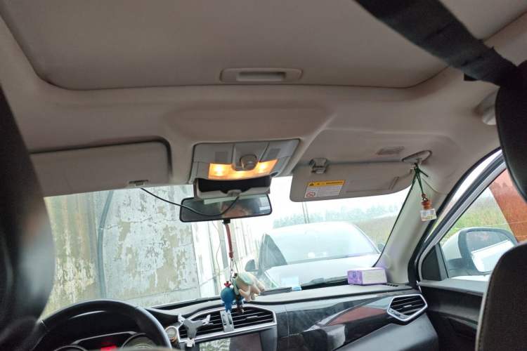 Used MG GS 2016 1.5TGI TST Luxury Edition Headliner