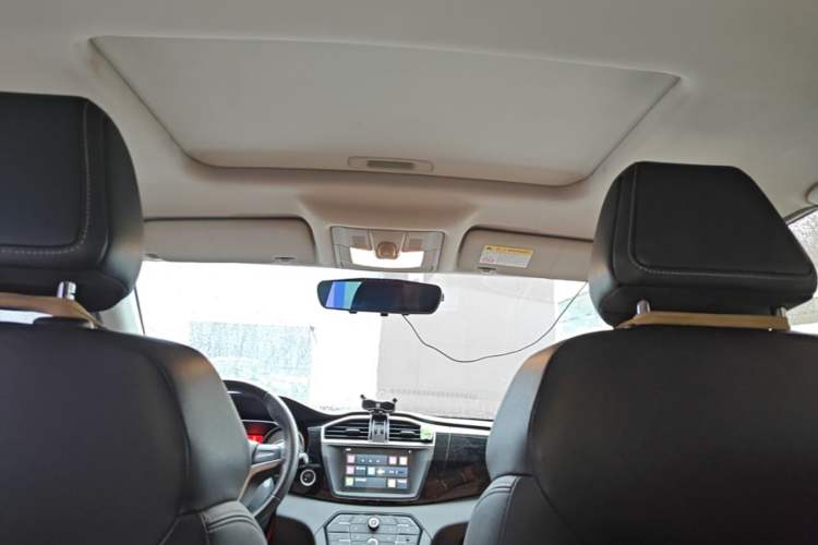 Used MG GS 2016 1.5TGI TST Luxury Edition Headliner