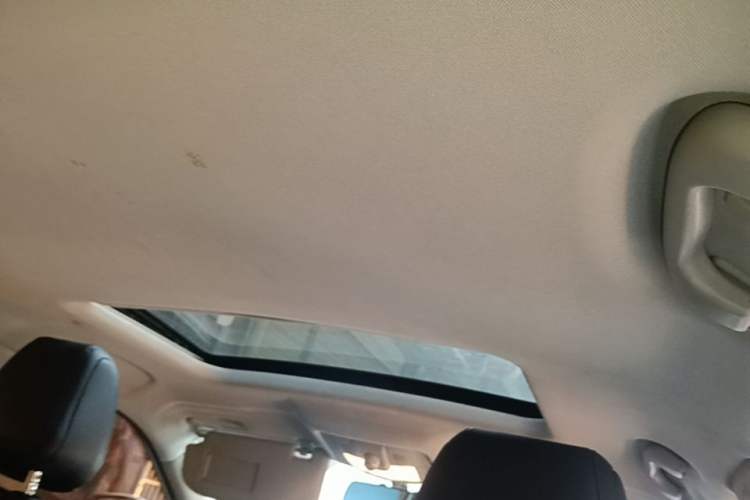 Used MG GS 2016 1.5TGI TST Luxury Edition Headliner