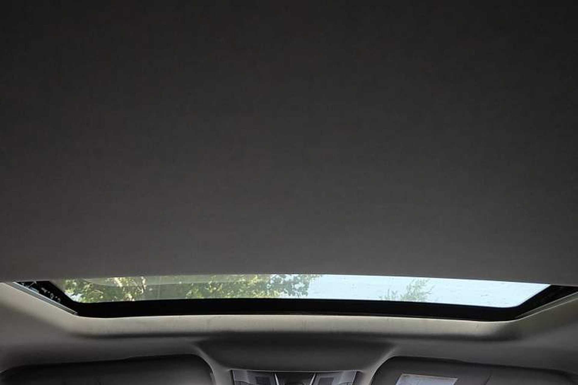 Used MG GS 2016 1.5TGI TST Luxury Edition Headliner