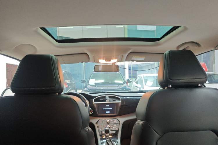 Used MG GS 2016 1.5TGI TST Luxury Edition Headliner