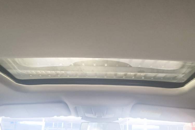 Used MG GS 2016 1.5TGI TST Luxury Edition Headliner