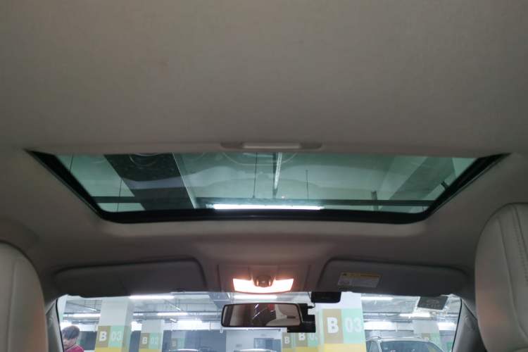 Used MG GS 2016 1.5TGI TST Luxury Edition Headliner