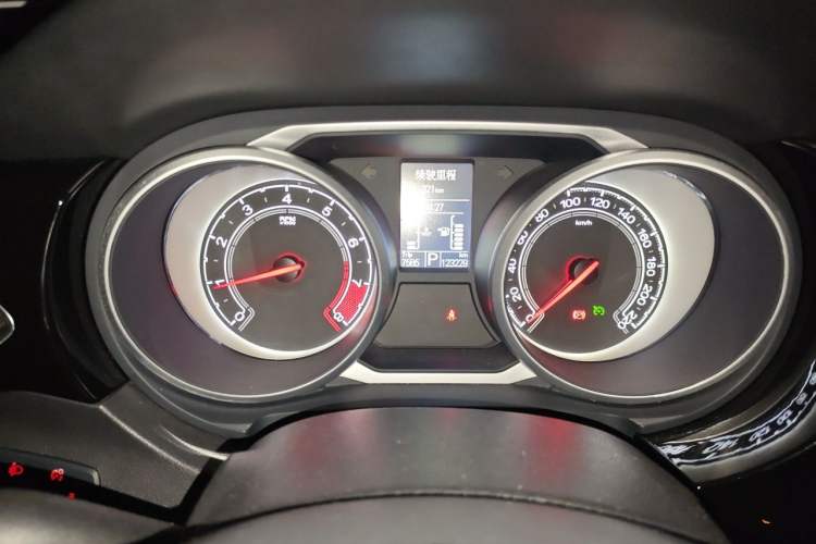 Used MG GS 2016 2.0TGI TST Luxury Edition Instrument Cluster