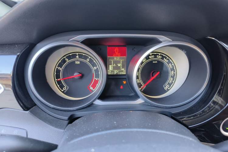 Used MG GS 2016 1.5TGI TST Luxury Edition Instrument Cluster