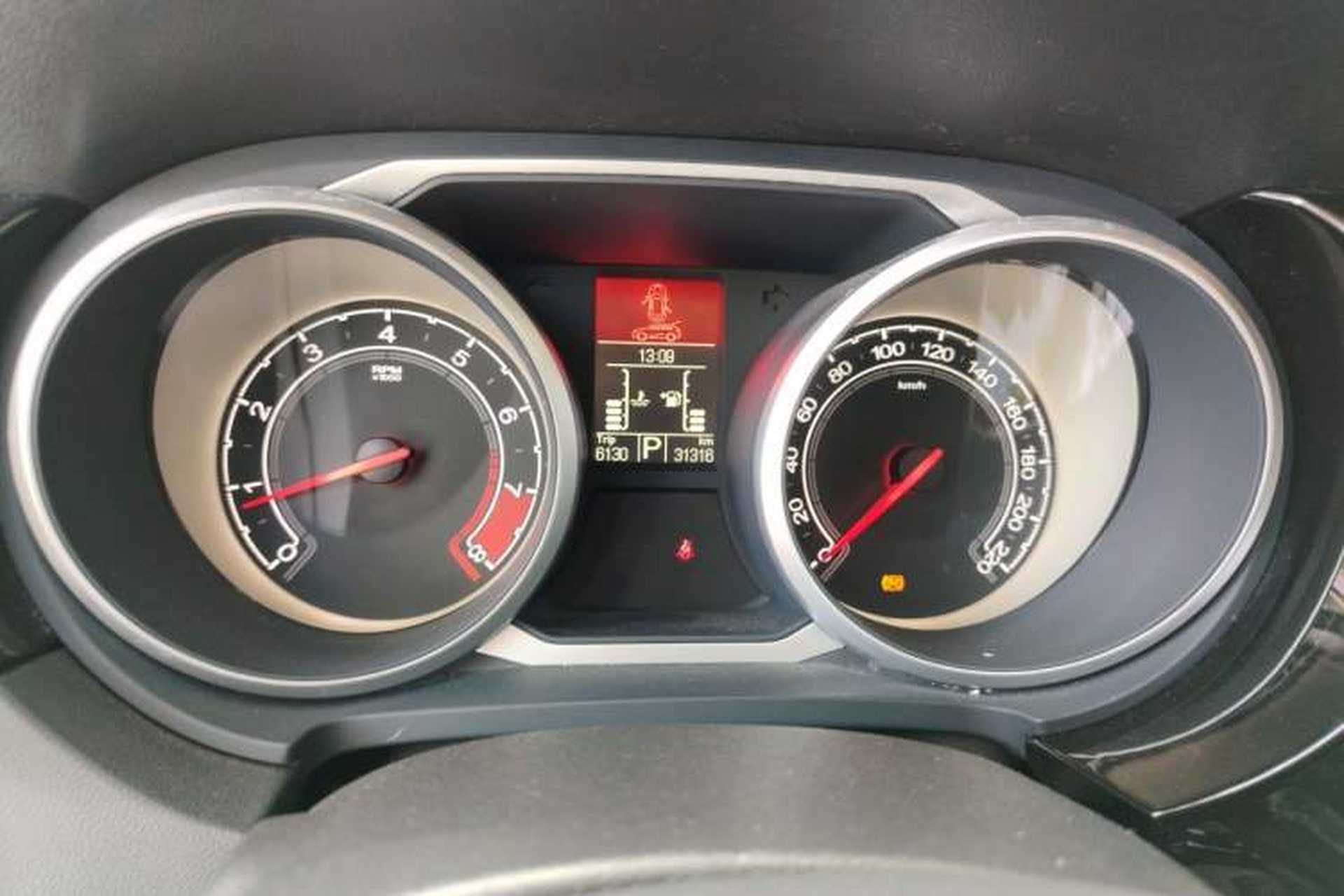 Used MG GS 2016 2.0TGI TST Four-Wheel Drive Flagship Edition Instrument Cluster