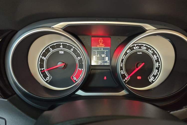 Used MG GS 2016 1.5TGI TST Luxury Edition Instrument Cluster