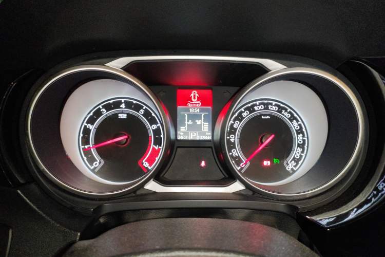 Used MG GS 2016 1.5TGI TST Luxury Edition Instrument Cluster