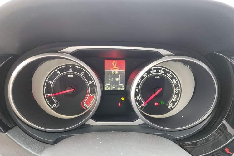 Used MG GS 2016 1.5TGI TST Luxury Edition Instrument Cluster