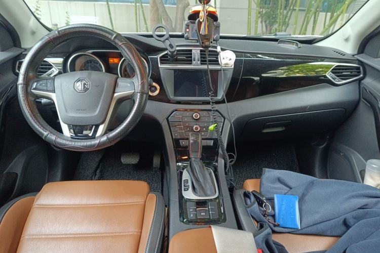 Used MG GS 2016 1.5TGI TST Luxury Edition Interior 2