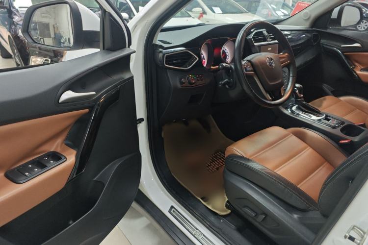 Used MG GS 2016 1.5TGI TST Luxury Edition Interior 2