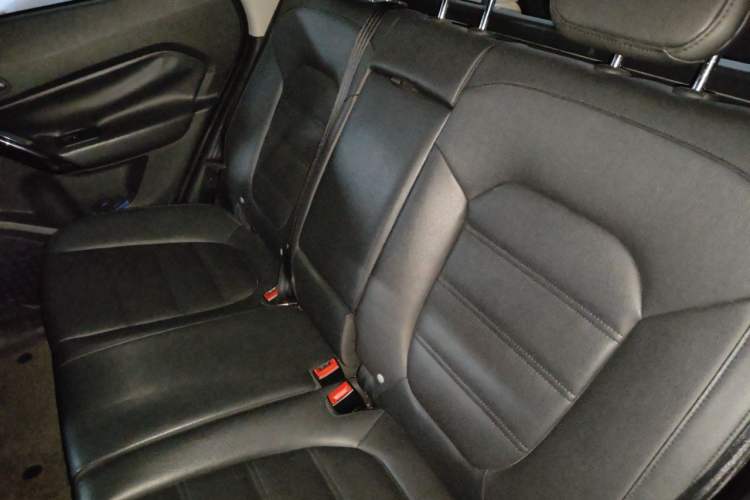 Used MG GS 2016 1.5TGI TST Luxury Edition Interior 4