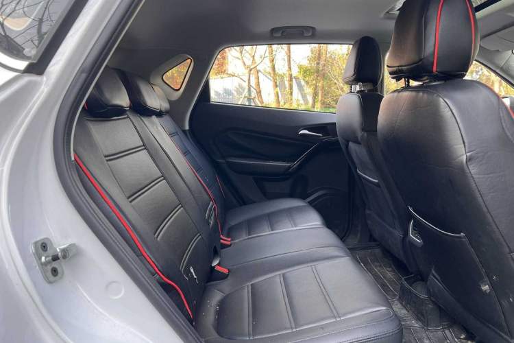 Used MG GS 2016 1.5TGI TST Luxury Edition Interior 8