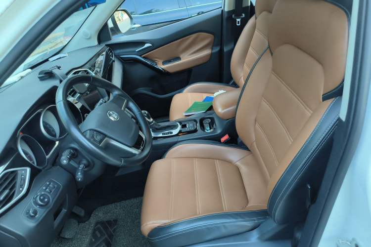Used MG GS 2016 1.5TGI TST Luxury Edition Left Front Seat