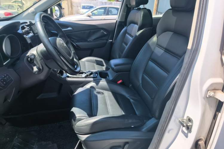 Used MG GS 2016 1.5TGI TST Luxury Edition Left Front Seat