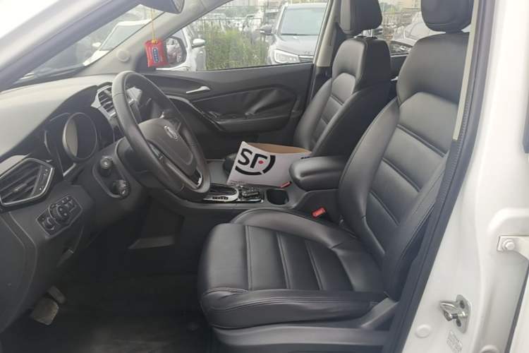 Used MG GS 2016 1.5TGI TST Luxury Edition Left Front Seat