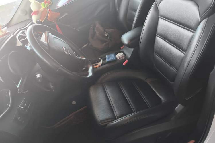 Used MG GS 2016 1.5TGI TST Luxury Edition Left Front Seat