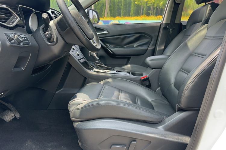 Used MG GS 2016 1.5TGI TST Luxury Edition Left Front Seat