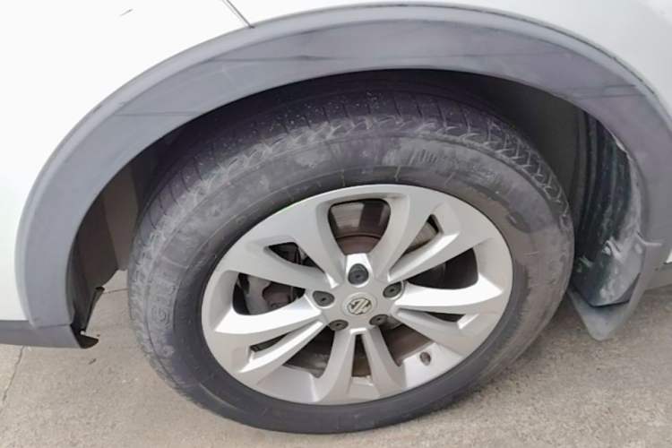 Used MG GS 2016 1.5TGI Manual Value Edition Left Front Wheel Hub