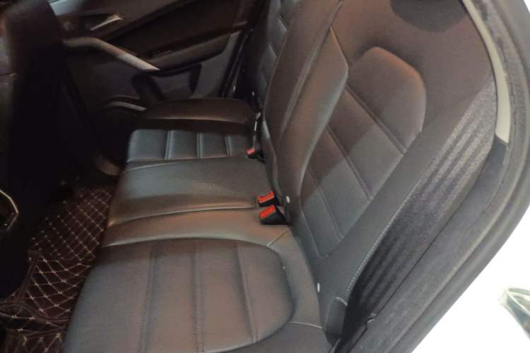 Used MG GS 2016 1.5TGI Manual Value Edition Left Rear Seat