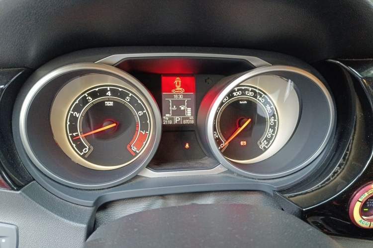 Used MG GS 2016 1.5TGI TST Luxury Edition Odometer Close Up