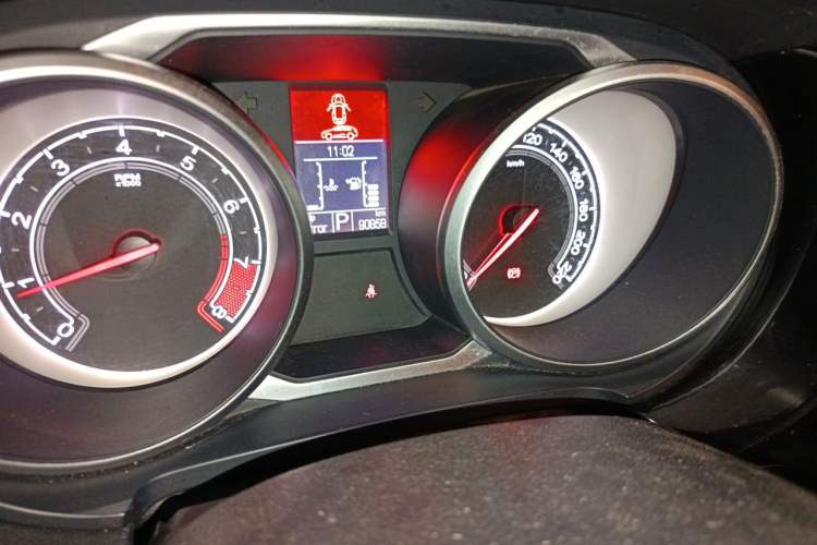 Used MG GS 2016 1.5TGI TST Luxury Edition Odometer Close Up