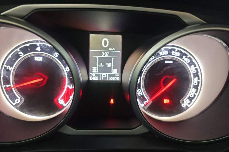Used MG GS 2016 1.5TGI TST Luxury Edition Odometer Close Up