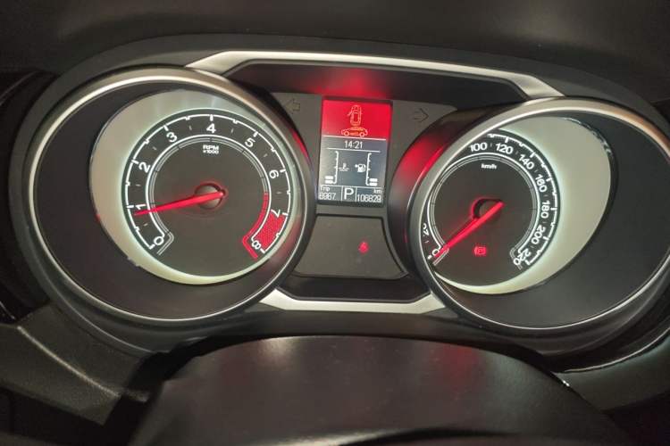 Used MG GS 2016 2.0TGI TST Luxury Edition Odometer Close Up