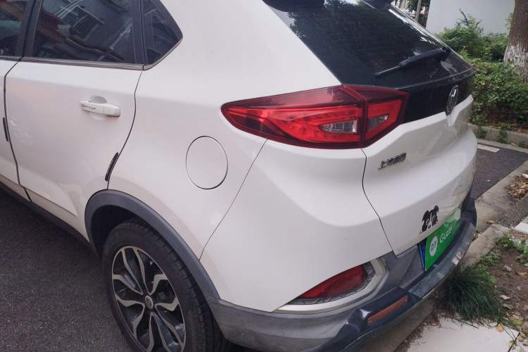 Used MG GS 2016 1.5TGI TST Luxury Edition Rear Left 45 Deg