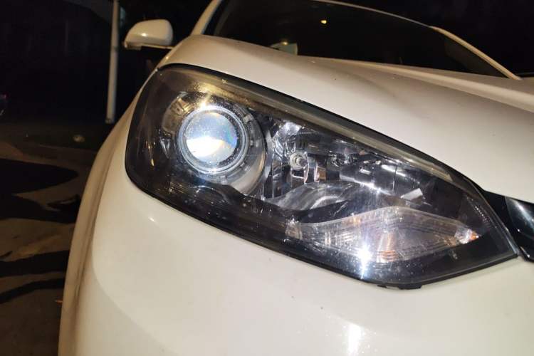 Used MG GS 2016 1.5TGI TST Luxury Edition Right Front Headlight