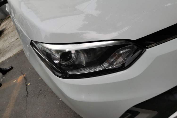 Used MG GS 2016 1.5TGI TST Luxury Edition Right Front Headlight