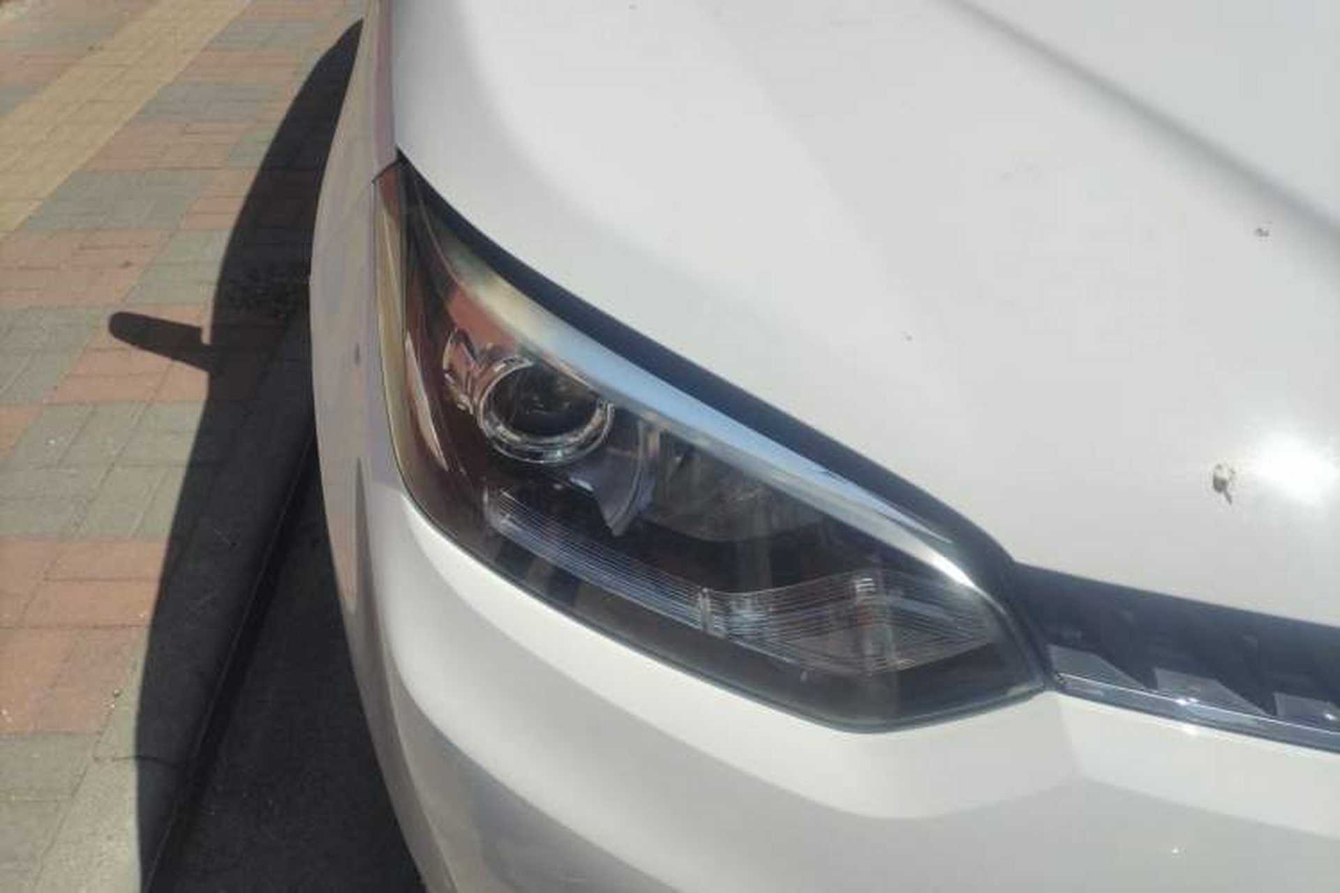 Used MG GS 2016 1.5TGI Manual Value Edition Right Front Headlight