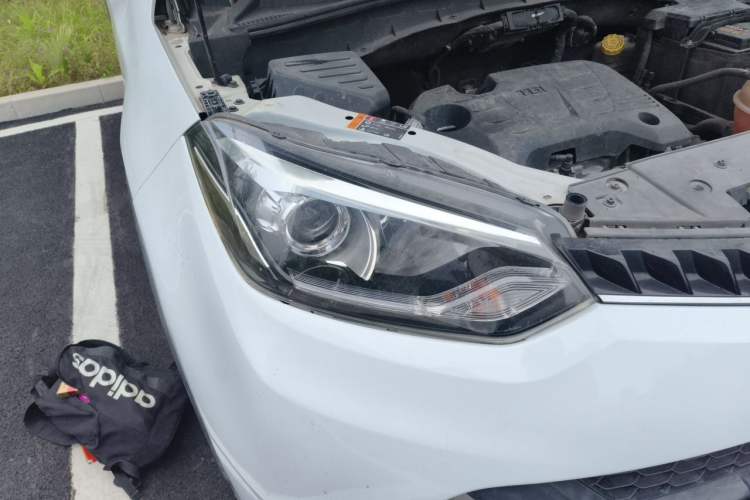 Used MG GS 2016 1.5TGI TST Luxury Edition Right Front Headlight