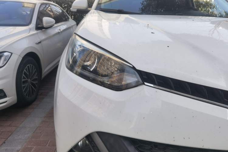 Used MG GS 2016 1.5TGI Manual Value Edition Right Front Headlight