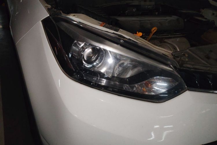 Used MG GS 2016 2.0TGI TST Luxury Edition Right Front Headlight