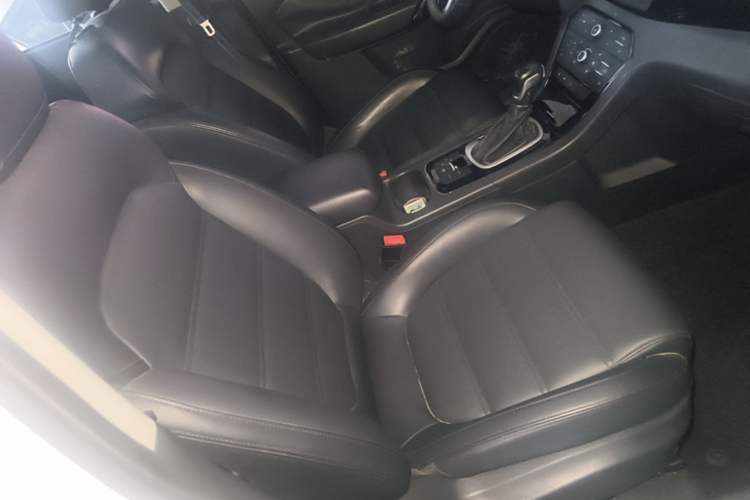 Used MG GS 2016 1.5TGI TST Luxury Edition Right Front Seat