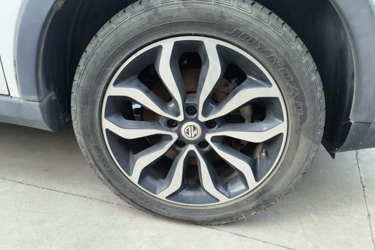 Used MG GS 2016 1.5TGI TST Luxury Edition Right Front Wheel Hub